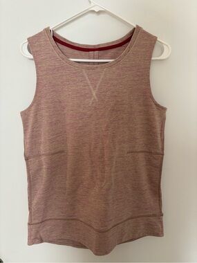 lululemon athletica Running top with pockets - Size 8